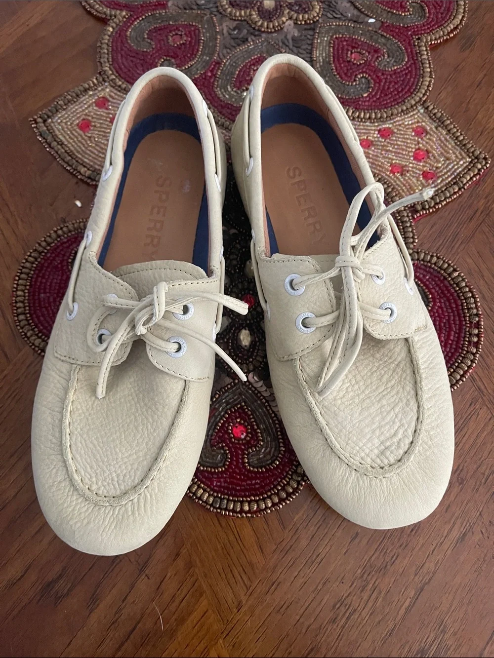 Sperry Men’s Cream/Tan Leather Boat Shoes
